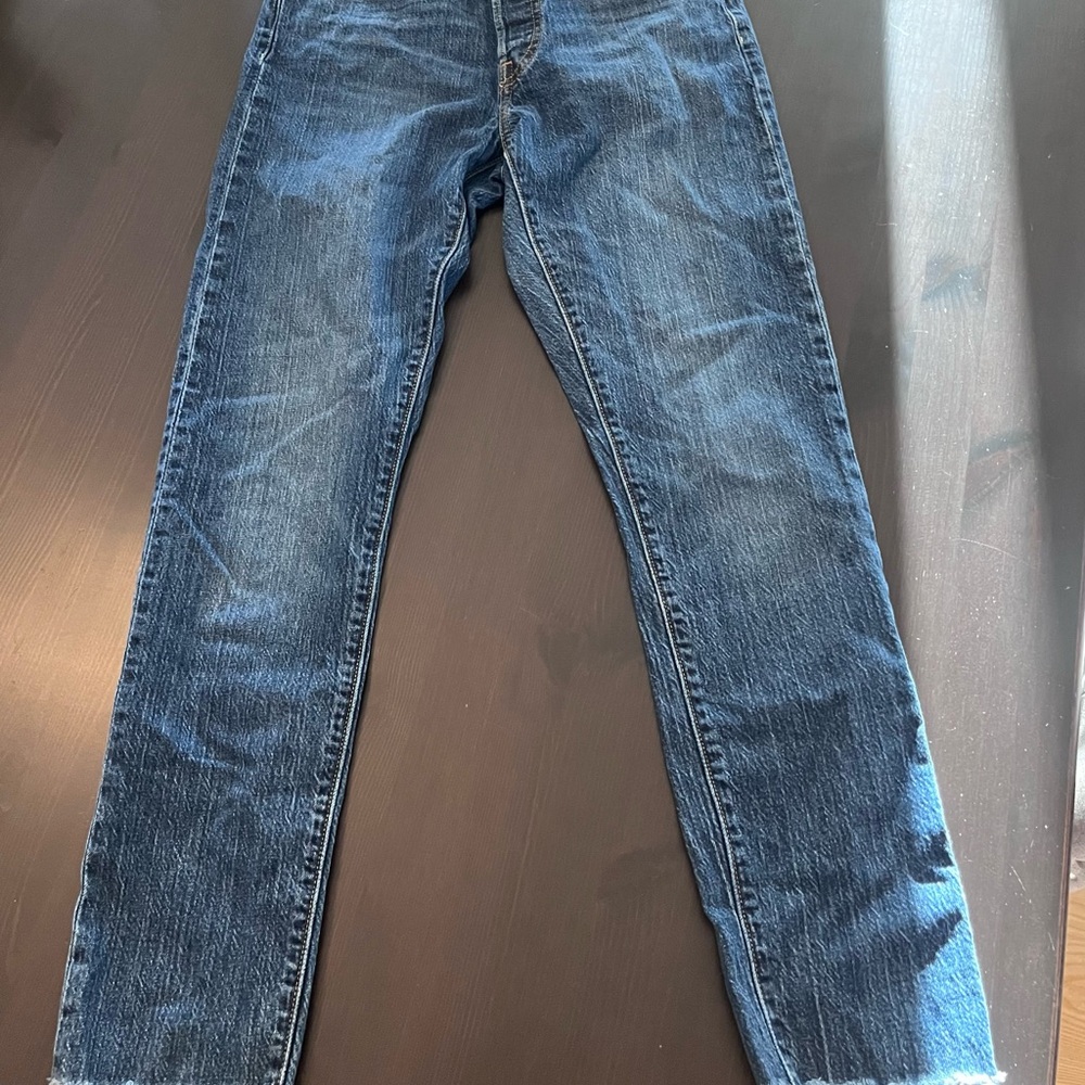 Levi's Women's 501 Jeans in Medium Blue Wash